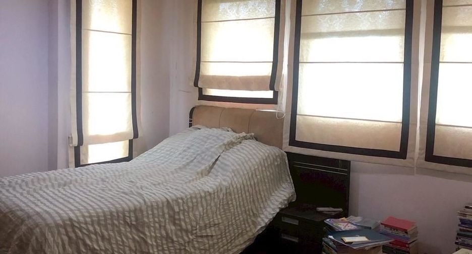 For sale 4 bedrooms house in Lam Luk Ka, Pathum Thani