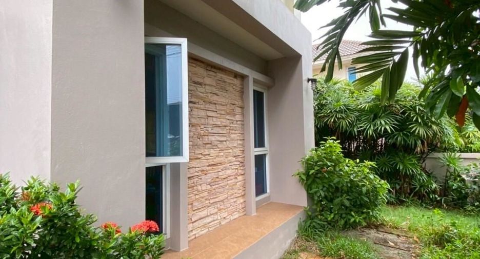 For sale 4 bedrooms house in Lam Luk Ka, Pathum Thani
