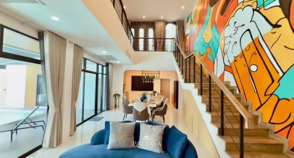 For rent and for sale 5 bedrooms villa in Bang Lamung, Chonburi