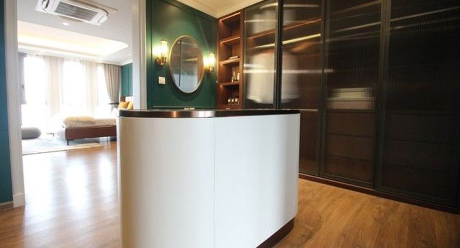 For sale 3 bedrooms townhouse in Lat Phrao, Bangkok