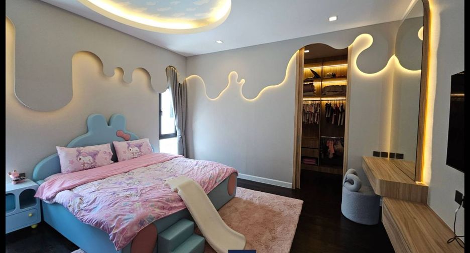 For rent and for sale 4 bedrooms house in Lat Krabang, Bangkok