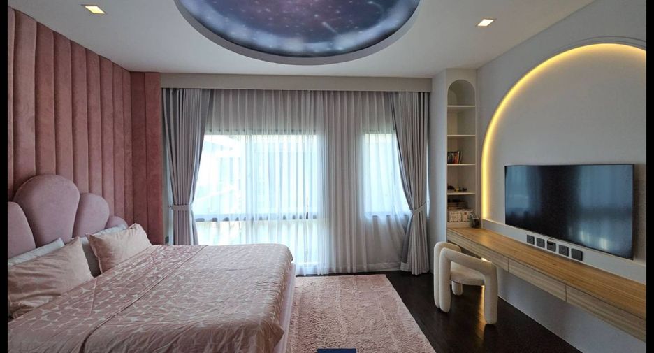 For rent and for sale 4 bedrooms house in Lat Krabang, Bangkok