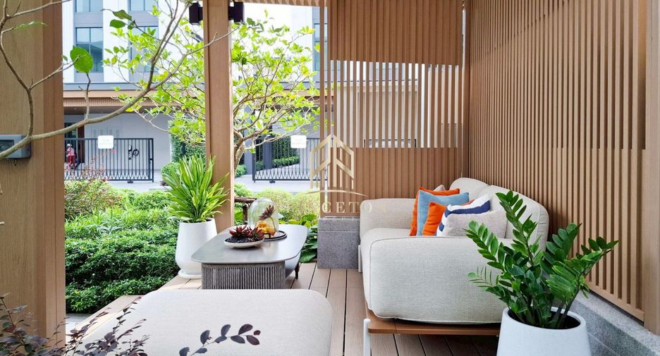 For sale 4 bedrooms house in Saphan Sung, Bangkok