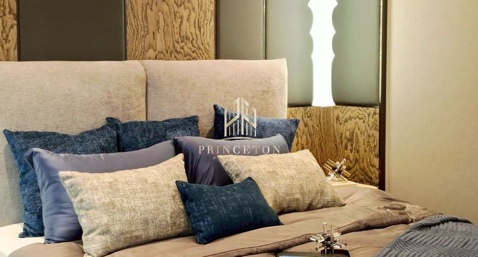 For sale 4 bedrooms house in Saphan Sung, Bangkok