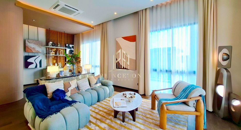 For sale 4 bedrooms house in Saphan Sung, Bangkok