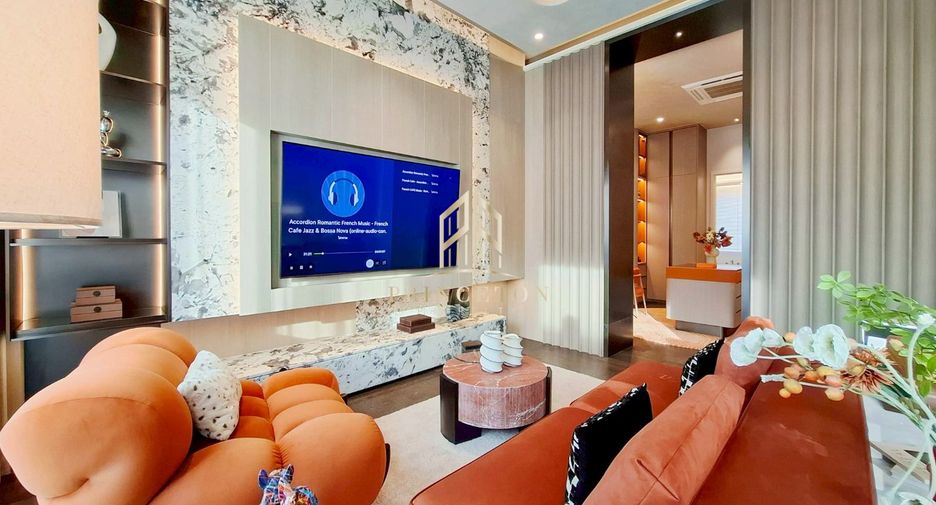 For sale 4 bedrooms house in Saphan Sung, Bangkok