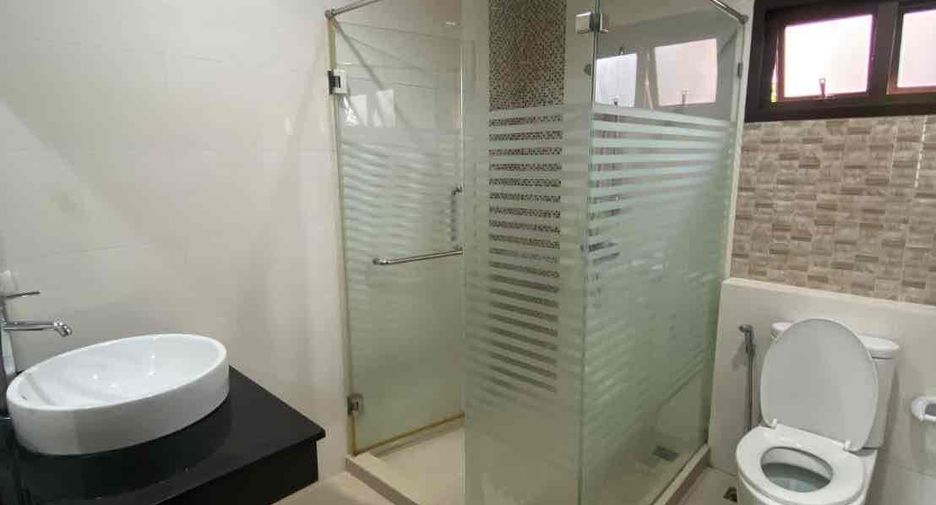 Haus zum Kauf mit 3 Zimmer in Bang Lamung, Chonburi