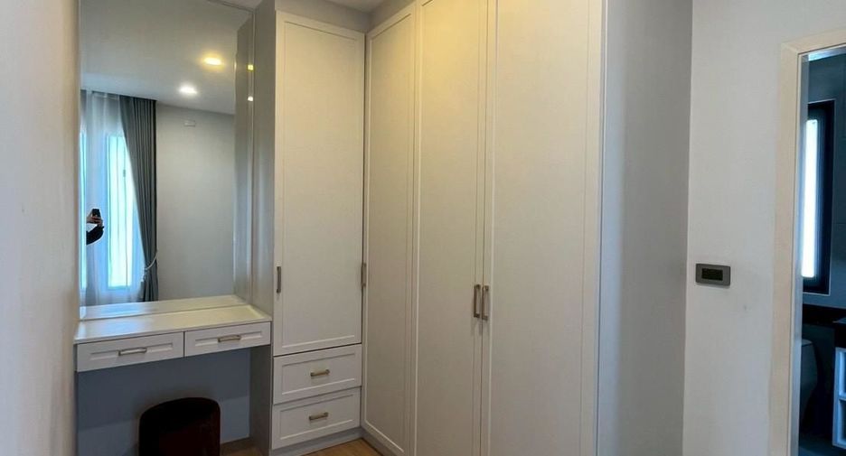Haus zur Miete mit 3 Zimmer in Bang Lamung, Chonburi