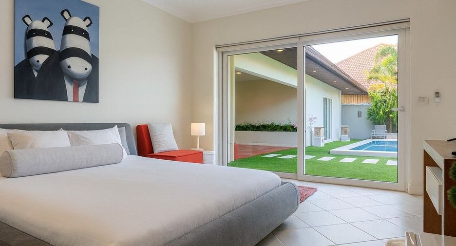 For rent 6 bedrooms house in Bang Lamung, Chonburi