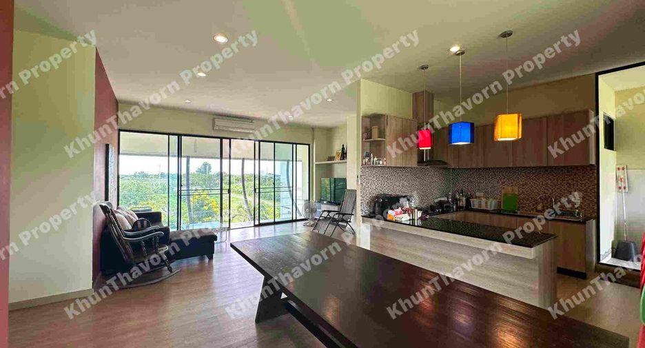 For sale 2 bedrooms warehouse in Ban Laem, Phetchaburi