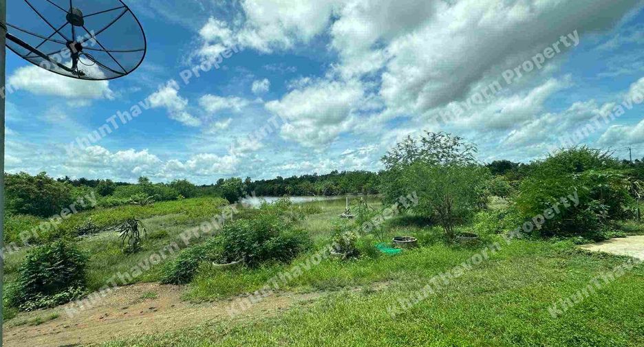 For sale 2 bedrooms warehouse in Ban Laem, Phetchaburi