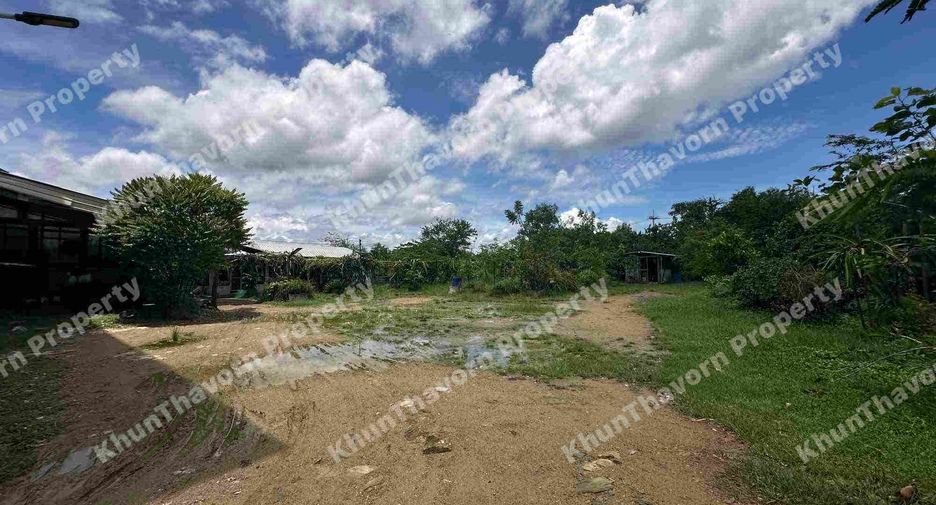 For sale 2 bedrooms warehouse in Ban Laem, Phetchaburi