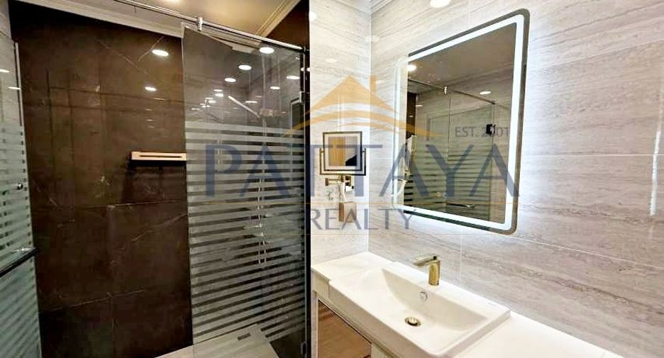 For sale 2 bedrooms condo in Bang Lamung, Chonburi