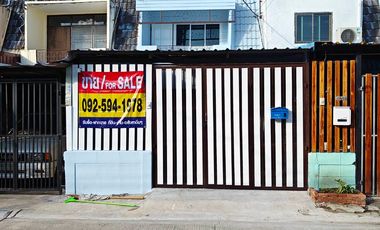 For rent and for sale 2 bedrooms townhouse in Bang Phli, Samut Prakan