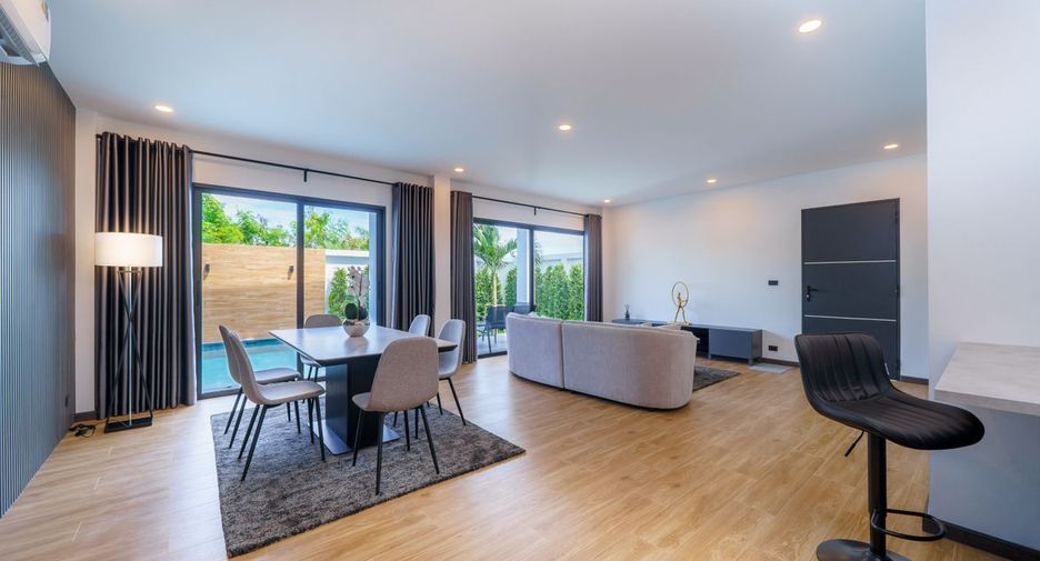 Haus zum Kauf mit 4 Zimmer in Bang Lamung, Chonburi