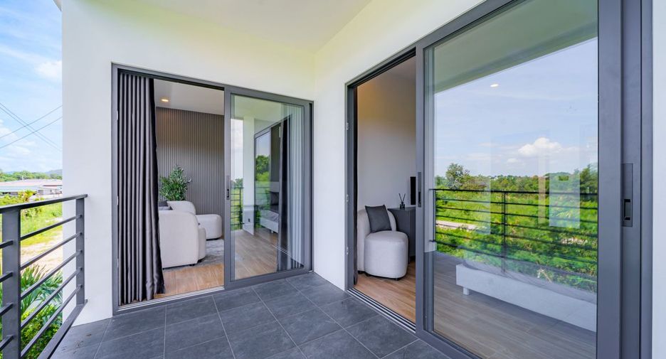 Haus zum Kauf mit 4 Zimmer in Bang Lamung, Chonburi