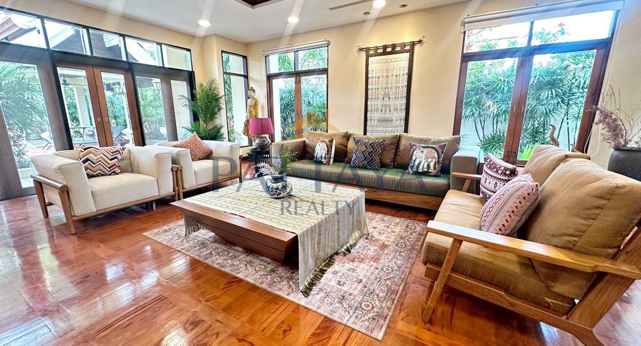 Villa en venta de 3 habitaciones en Sattahip, Chonburi