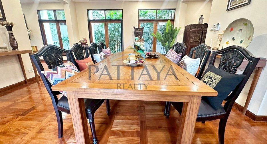 Villa en venta de 3 habitaciones en Sattahip, Chonburi