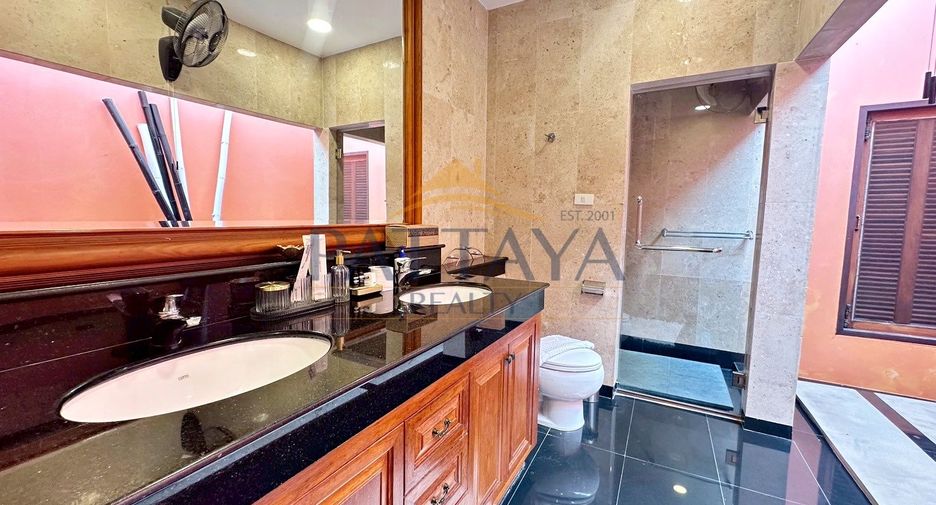 Villa en venta de 3 habitaciones en Sattahip, Chonburi