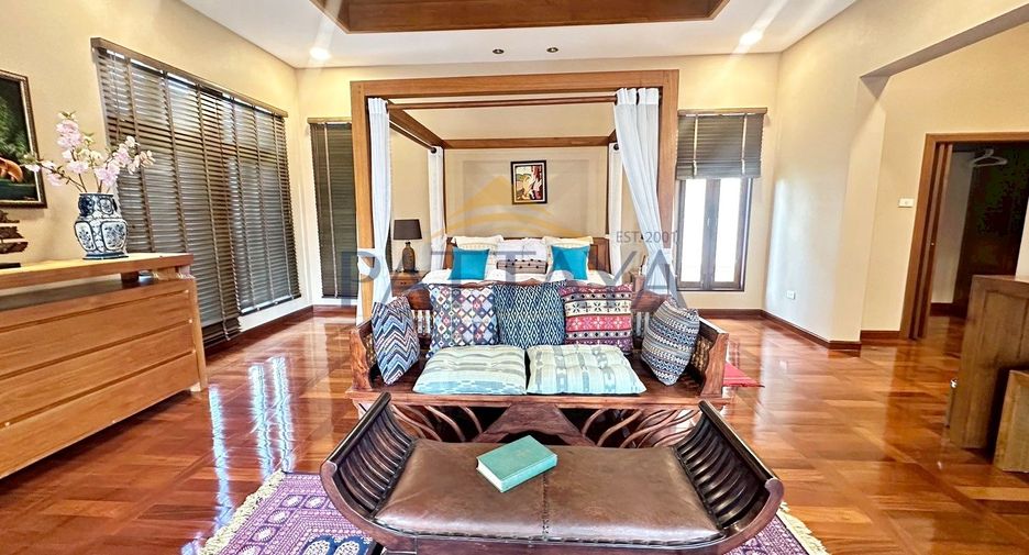 Villa en venta de 3 habitaciones en Sattahip, Chonburi