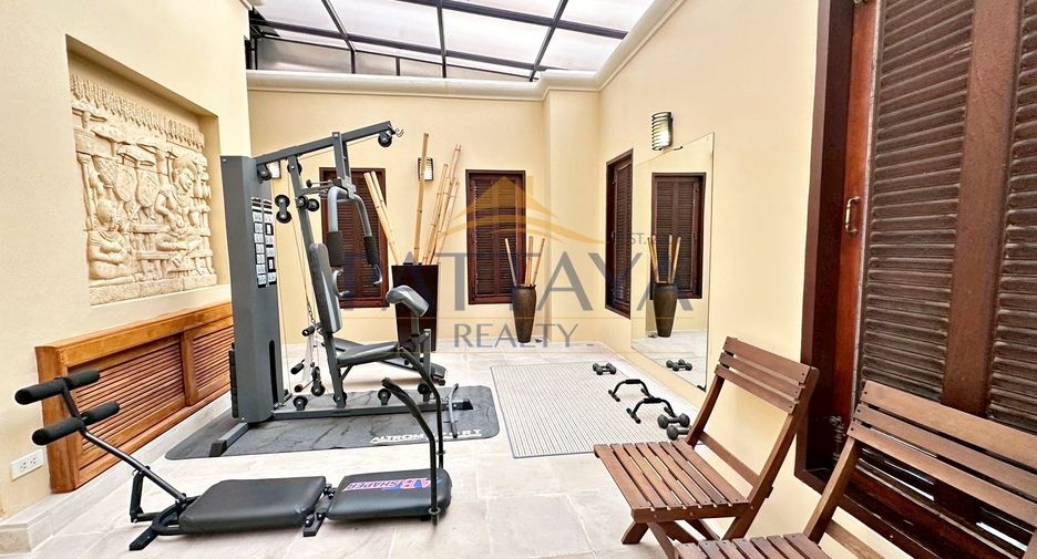 Villa en venta de 3 habitaciones en Sattahip, Chonburi