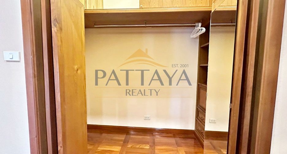 Villa en venta de 3 habitaciones en Sattahip, Chonburi