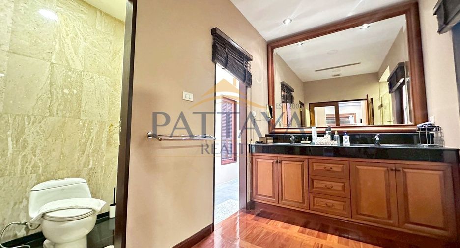 Villa en venta de 3 habitaciones en Sattahip, Chonburi