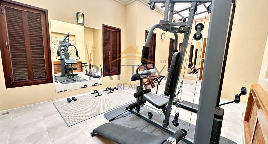 Villa en venta de 3 habitaciones en Sattahip, Chonburi