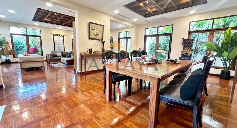 Villa en venta de 3 habitaciones en Sattahip, Chonburi