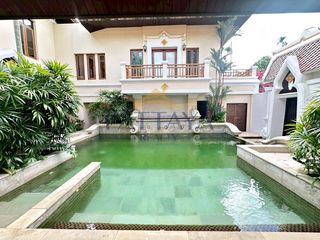 À vendre 3 chambres villa à Na Jomtien, Pattaya