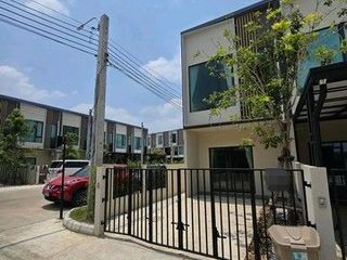 ให้เช่า 2 ห้องนอน บ้านเดี่ยว ใน บางพลี, สมุทรปราการ