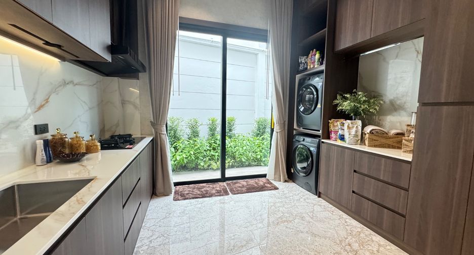 Villa zum Kauf mit 4 Zimmer in Bang Lamung, Chonburi