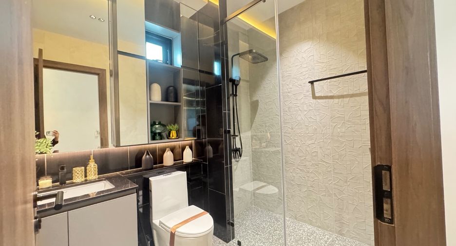 Villa zum Kauf mit 4 Zimmer in Bang Lamung, Chonburi