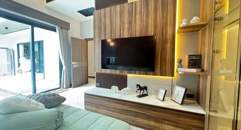Villa zum Kauf mit 4 Zimmer in Bang Lamung, Chonburi