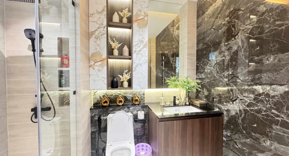 Villa zum Kauf mit 4 Zimmer in Bang Lamung, Chonburi