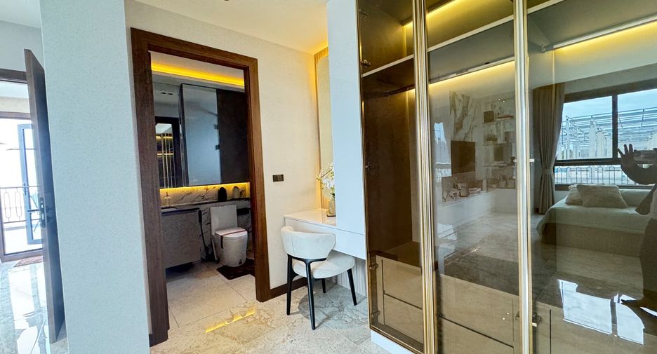 Villa zum Kauf mit 4 Zimmer in Bang Lamung, Chonburi