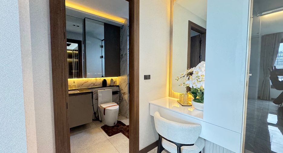 Villa zum Kauf mit 4 Zimmer in Bang Lamung, Chonburi