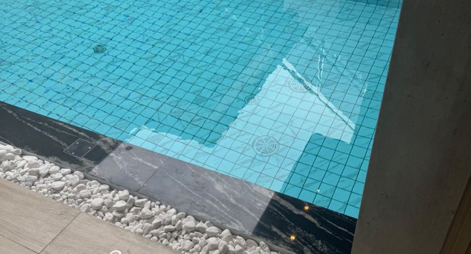 Villa zum Kauf mit 4 Zimmer in Bang Lamung, Chonburi