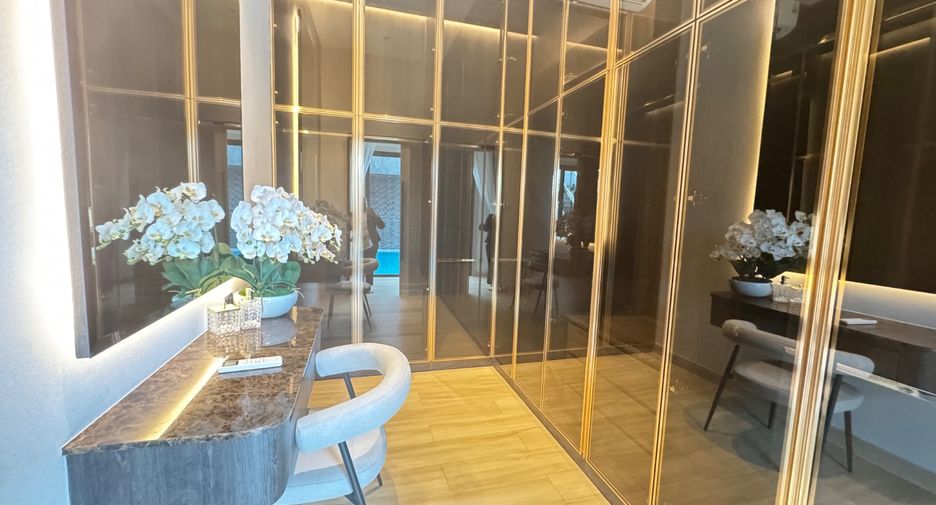 Villa zum Kauf mit 4 Zimmer in Bang Lamung, Chonburi