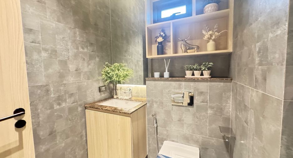 Villa zum Kauf mit 4 Zimmer in Bang Lamung, Chonburi