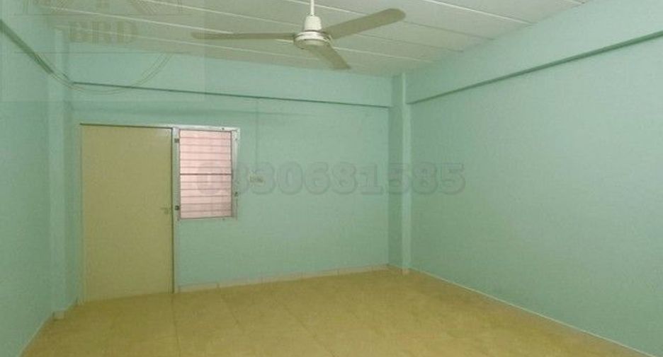 For sale 100 bedrooms apartment in Khlong Luang, Pathum Thani