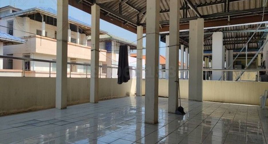 For sale 100 bedrooms apartment in Khlong Luang, Pathum Thani
