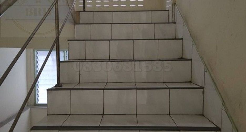 For sale 100 bedrooms apartment in Khlong Luang, Pathum Thani