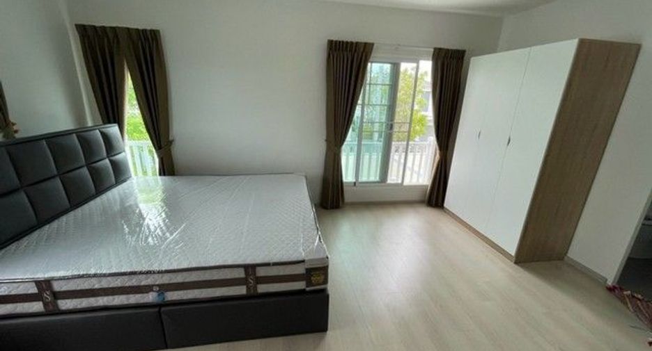 For rent 3 bedrooms house in Min Buri, Bangkok