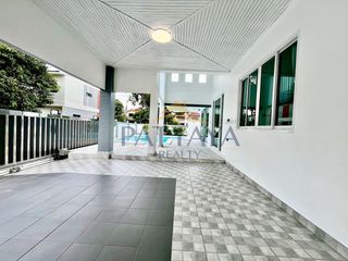 Продажа 3 спальни дом в Банг Ламунг, Чонбури