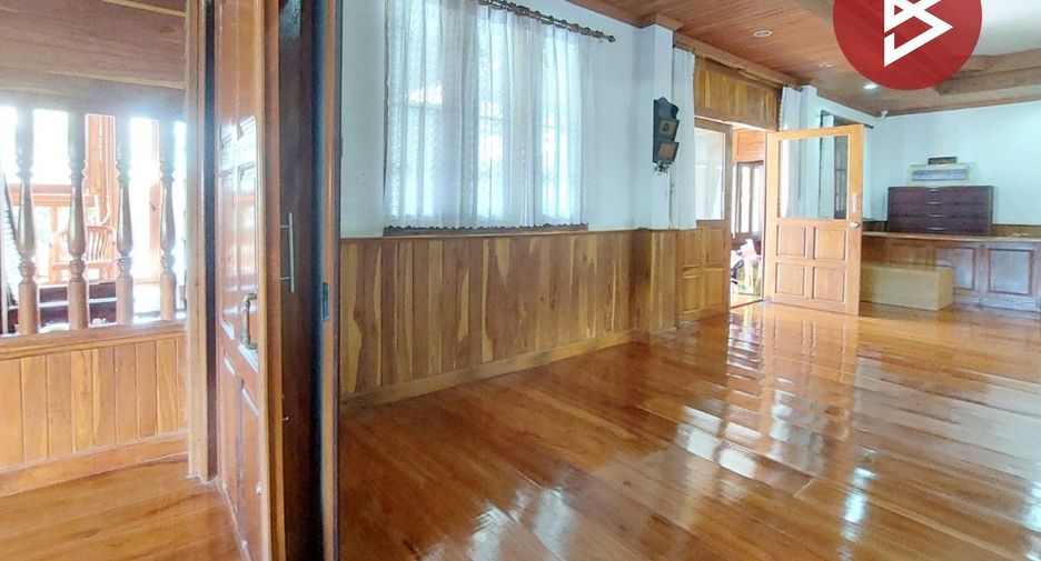 For sale 4 bedrooms house in Mueang Udon Thani, Udon Thani