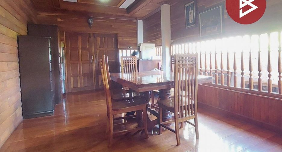 For sale 4 bedrooms house in Mueang Udon Thani, Udon Thani