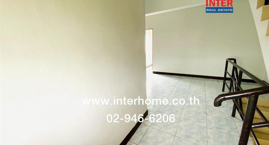 For sale 4 bedrooms retail Space in Lam Luk Ka, Pathum Thani