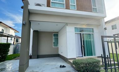 出租 3 卧室 独立屋 在 Doi Saket, Chiang Mai