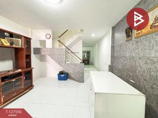 For sale 2 ベッドルーム townhouse in Nong Chok, Bangkok
